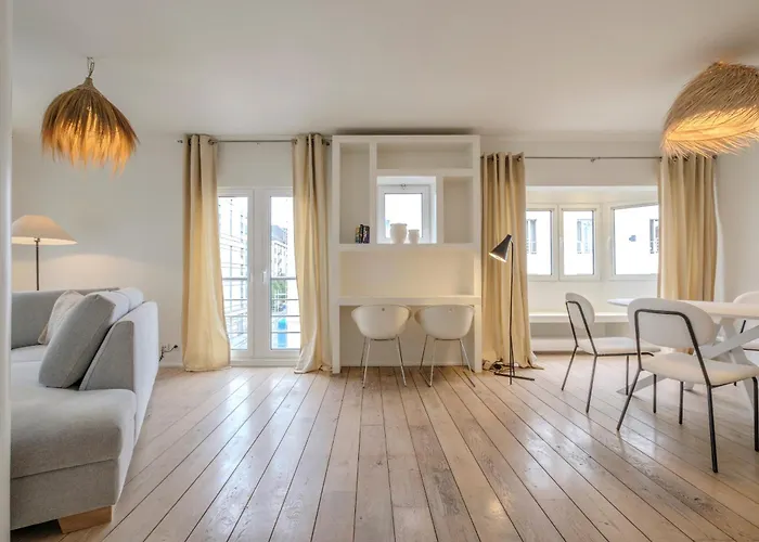 Superior Apartment